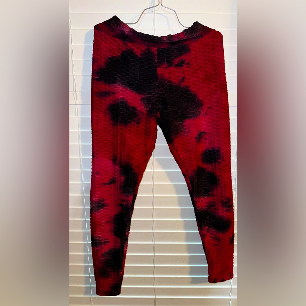 XL Tik Tok leggings, new without tags